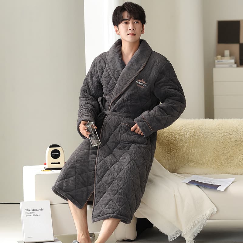 Three-Layer Quilted Nightgown Men's Winter Coral Fleece Thickened Fleece-Lined Plus Size Mid-Length Winter Milk Fleece Warm Bathrobe