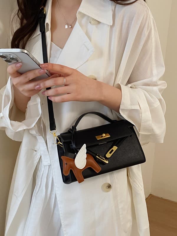 Cross-border Trendy Premium Handbag for Women 2026 New Korean Style Commuter Square Bag Fashionable Shoulder Bag