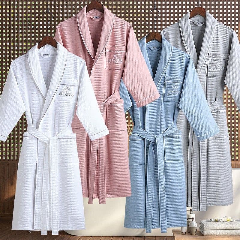 Five-Star Hotel Unisex Absorbent Sleepwear, Long Bathrobes for All Seasons, Adult Couples' Robes from Manufacturer