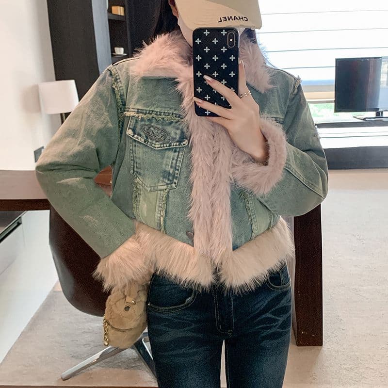 Vintage Design Faux Fur Patchwork Denim Jacket for Women, Petite, High-End Commuter Denim Cotton Coat, Trendy