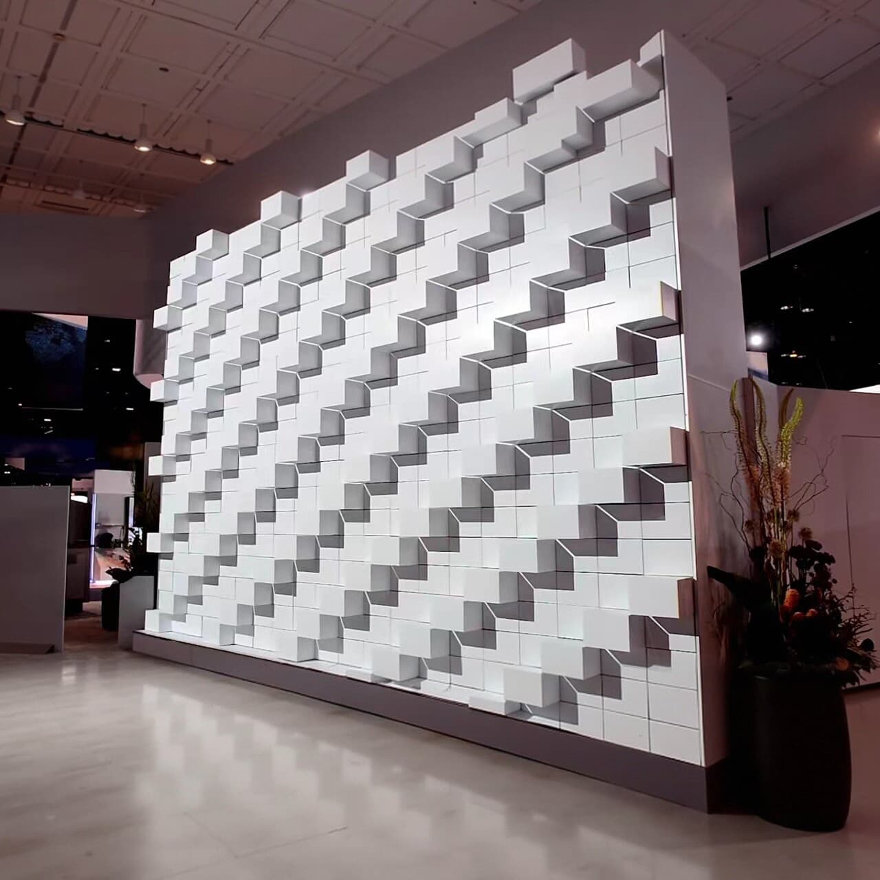 LED mechanical telescopic matrix screen, dynamic art installation, interactive background wall, rotating, folding, movable screen.