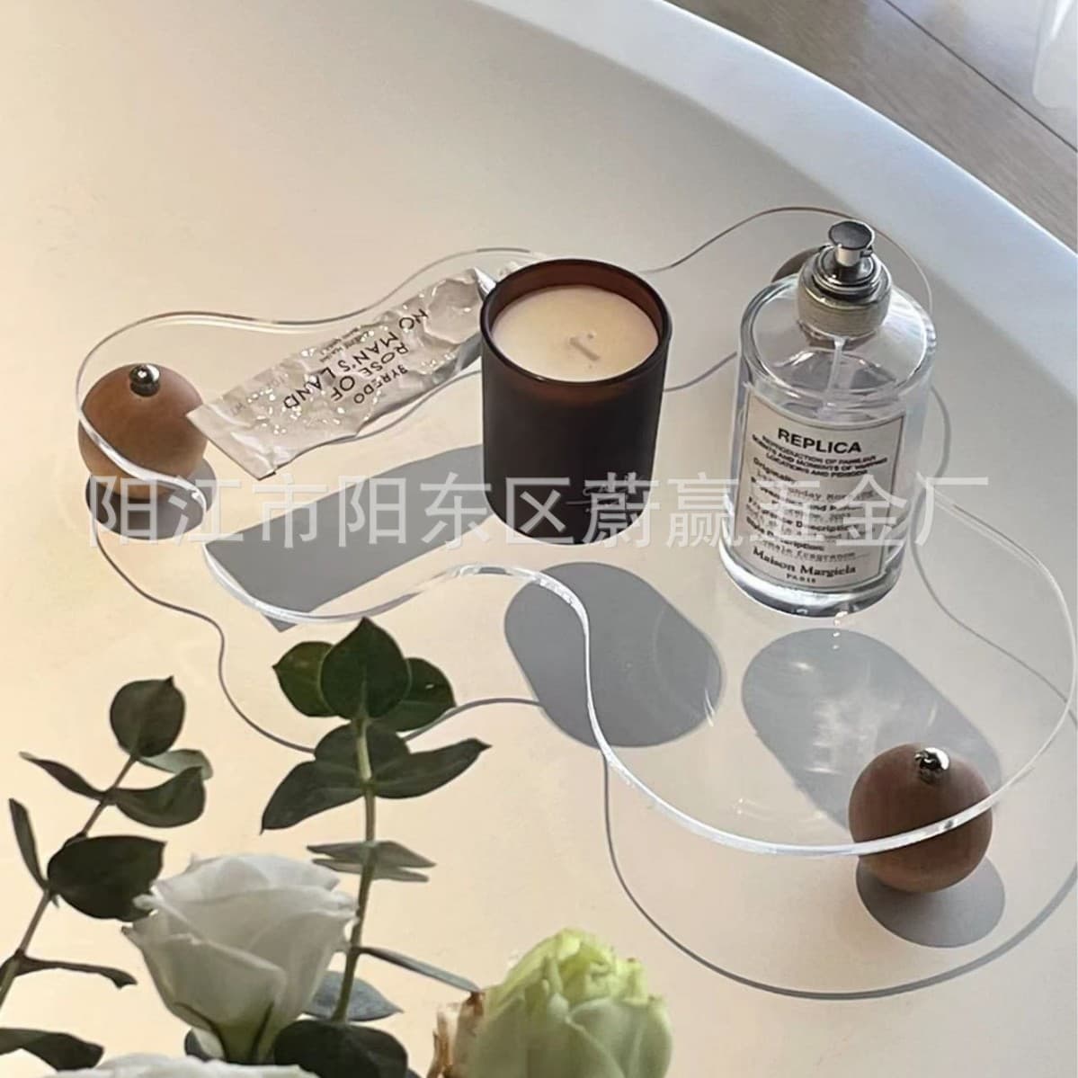 Original Nordic design acrylic transparent tray with solid wood ball base for jewelry, aromatherapy, and cosmetics