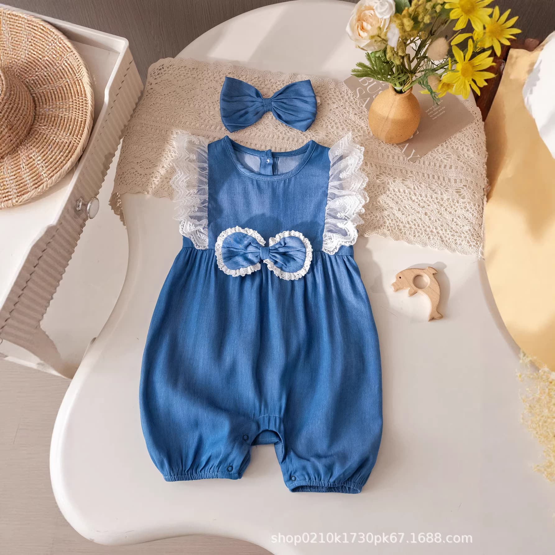 2026 New Baby Girl Sleeveless Lace-Trim Bodysuit and Headband Set Outwear Romper