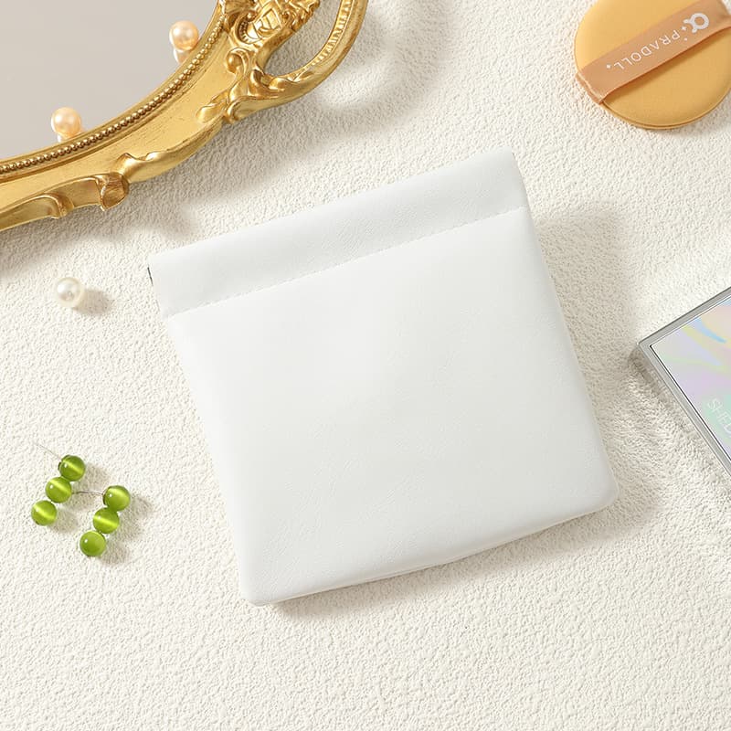 Custom Factory Direct Lipstick Ejector Makeup Bag, Travel Document Card Holder, Multifunctional Storage for Data Accessories