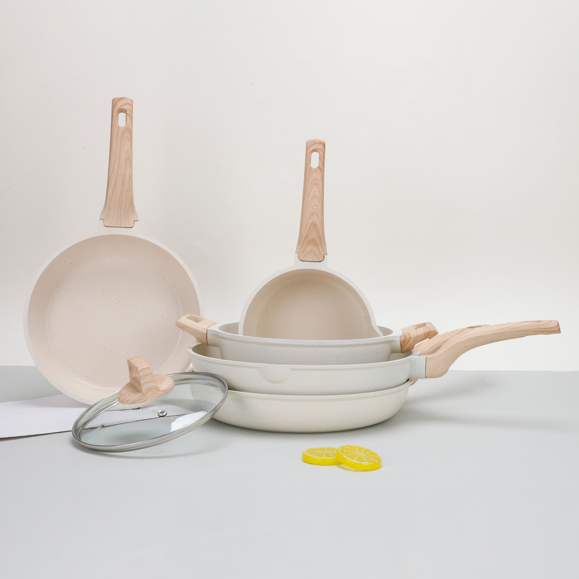 Amazon-exclusive non-stick Maifan stone pan set, suitable for home use, gas stoves, and induction cookers.