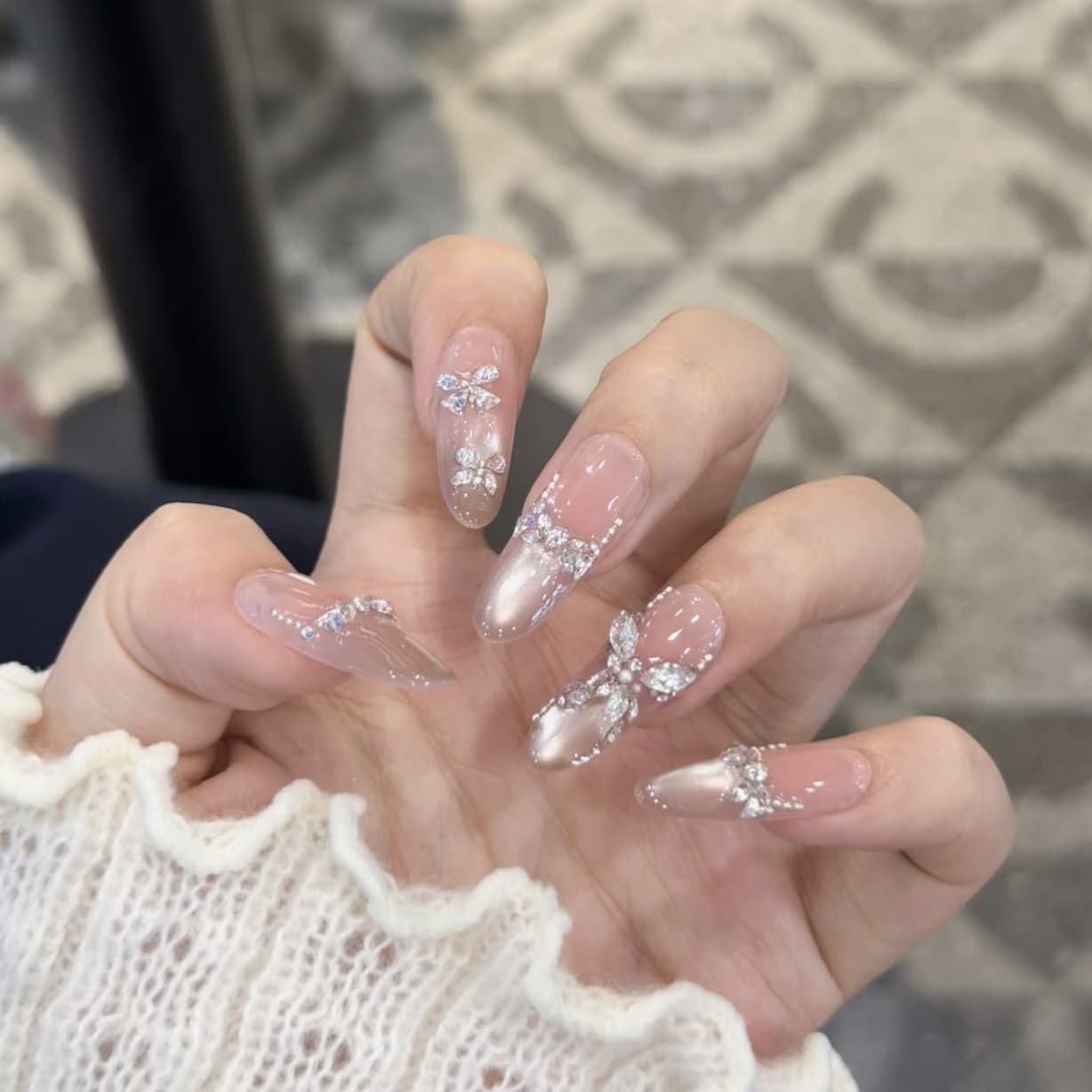 Pure Desire Peach Silver Cat Eye Nail Tips Double-Layer Butterfly Rhinestone Chain Long Gentle Bridal Handmade Press-On Nails Manicure