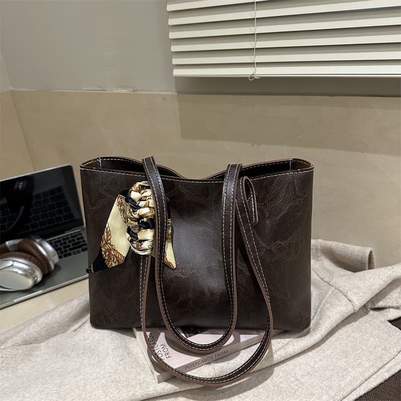 Silk Scarf Bow Handheld Tote Bag for Women 2025 Autumn/Winter Retro New Large Capacity Shoulder Bag Commuter Underarm Bag