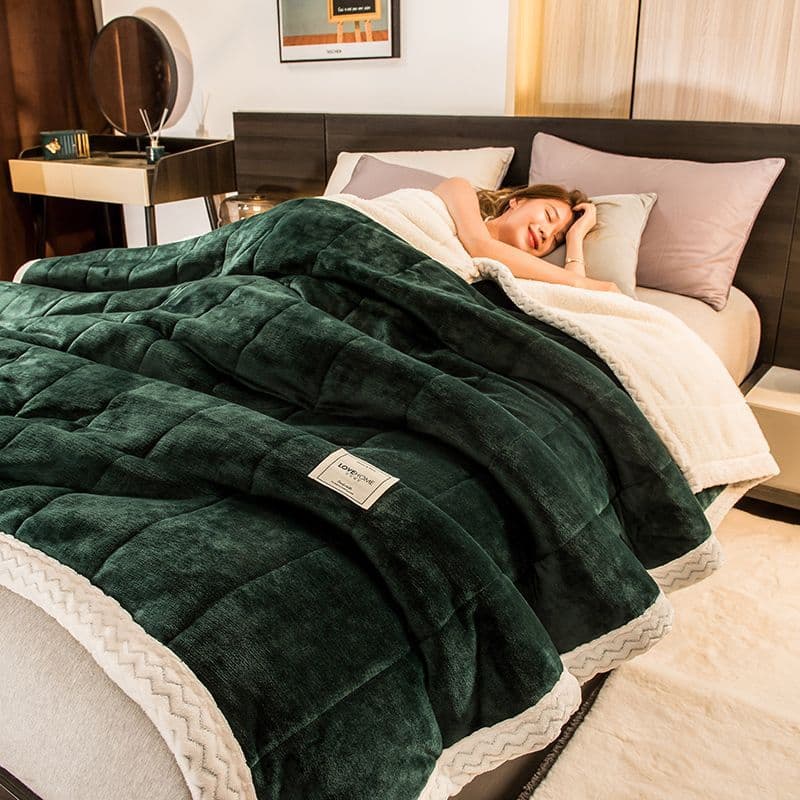 Three-layer Flannel & Thickened Warm Milk Fleece Coral Double-size Blanket for Autumn/Winter