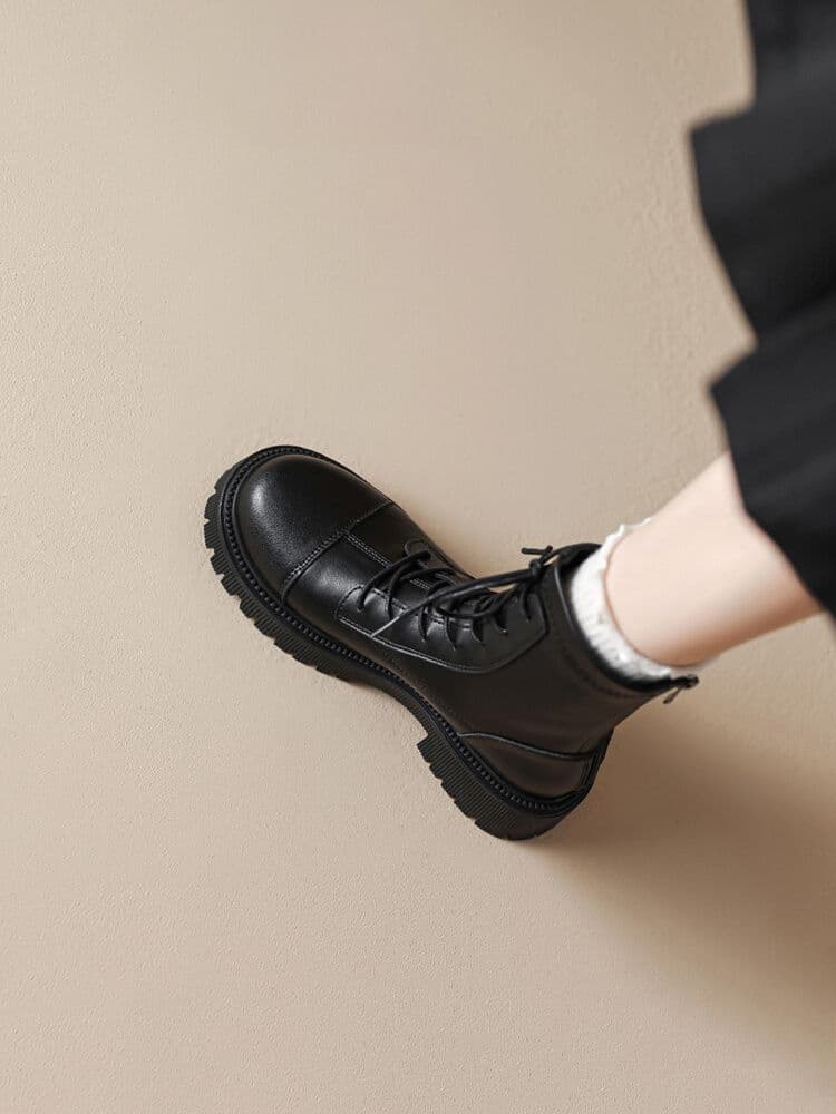 2025 Hot Selling Korean Style Super Soft Lace-up Thick-soled Martin Boots for Women, Autumn and Winter 2025 New Soft Leather Slim Ankle Boots