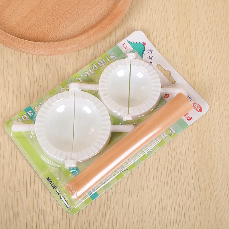Manual Plastic Dumpling Maker Kitchen Tool with Wooden Stick Quick Dumpling Wrapper Kit Large And Small Sizes Included