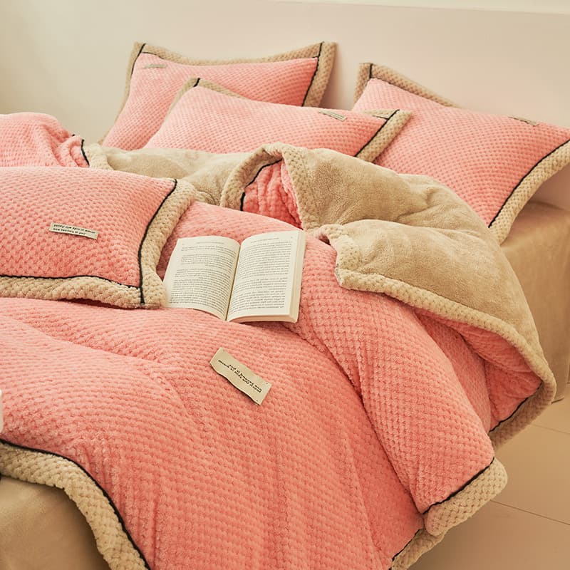 Thick Multi-functional Duvet Blanket Warm Milk Fleece Duvet 4-Piece Set Solid Color Fleece Bedding 4-Piece Set