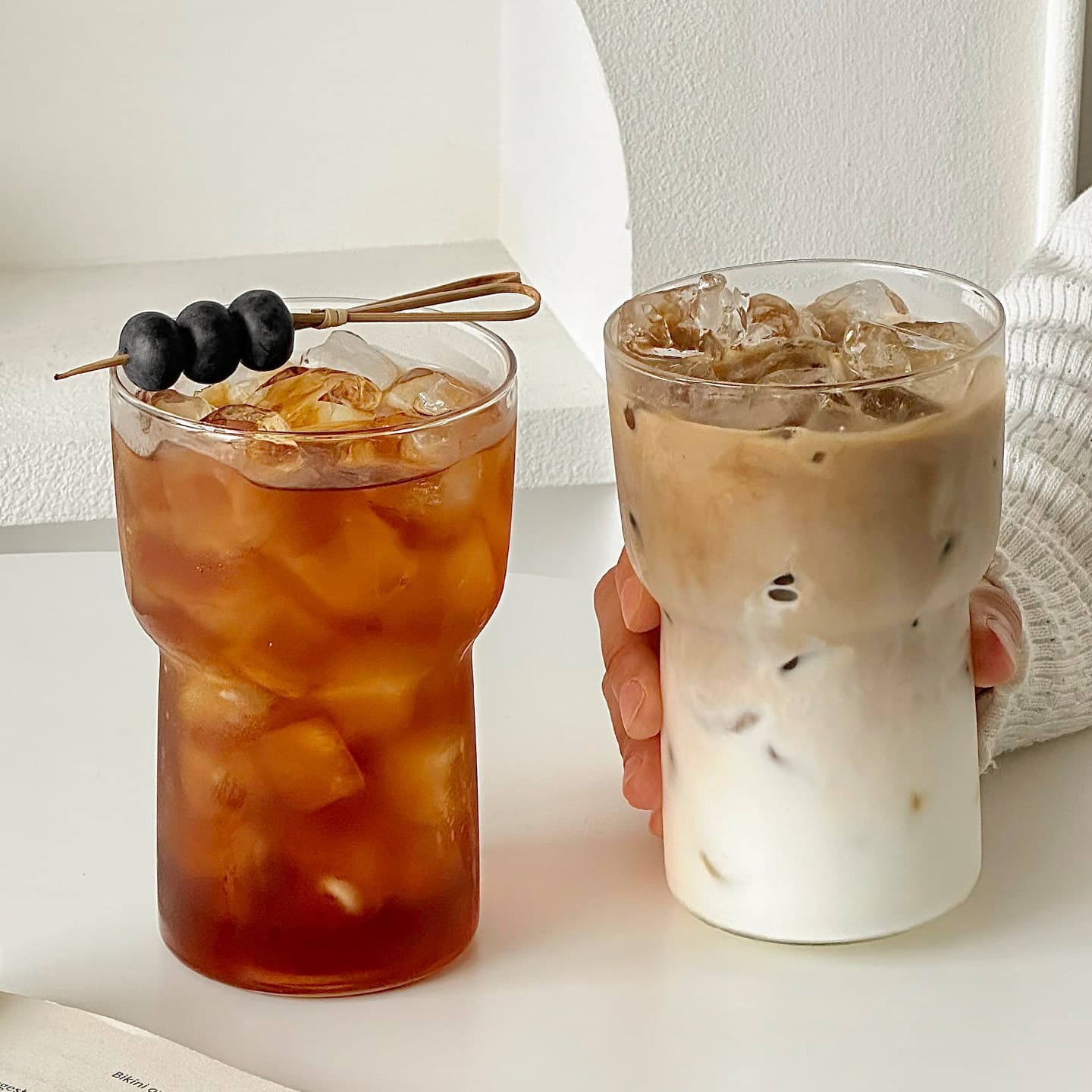 Minimalist Ins Wide-Mouth Glass Cup, Heat-Resistant Borosilicate, for Iced Americano, Latte, Coffee, Juice, and Water
