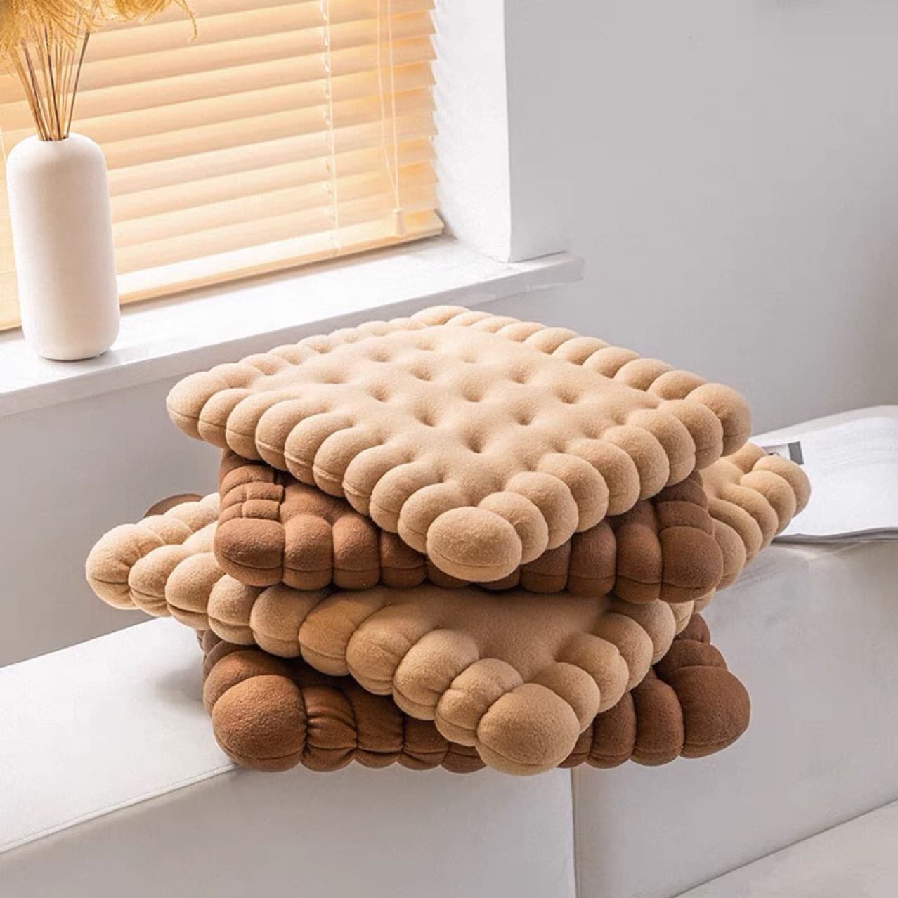 Cookie-Shaped Chair Cushion Office Chair Seat Cushion Dining Chair Cushion Soft Bottom Cushion INS Tatami Mat Hip Cushion