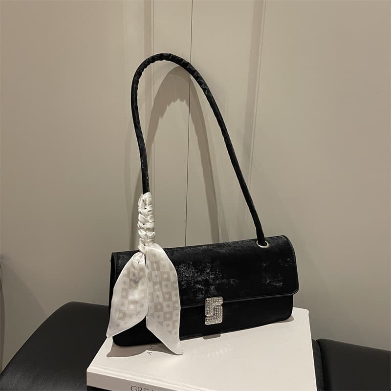 Women's Summer Trendy Scarf Shoulder Bag, Fashion Retro Versatile Small Square Bag Wholesale
