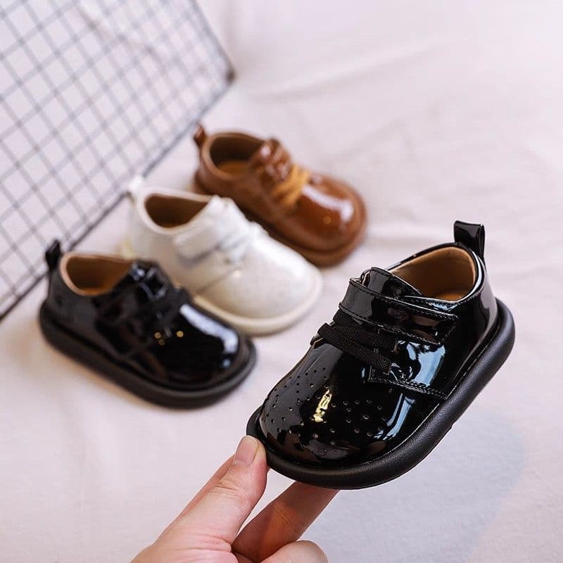 Spring/Summer Kids Leather Shoes, Korean Style Casual Shoes for Boys and Girls, Black Velcro, Versatile Shiny Finish