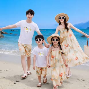 Summer Beach Dress Couple Outfit Seaside Vacation Strapless Dress New Style Family Matching Set for Four