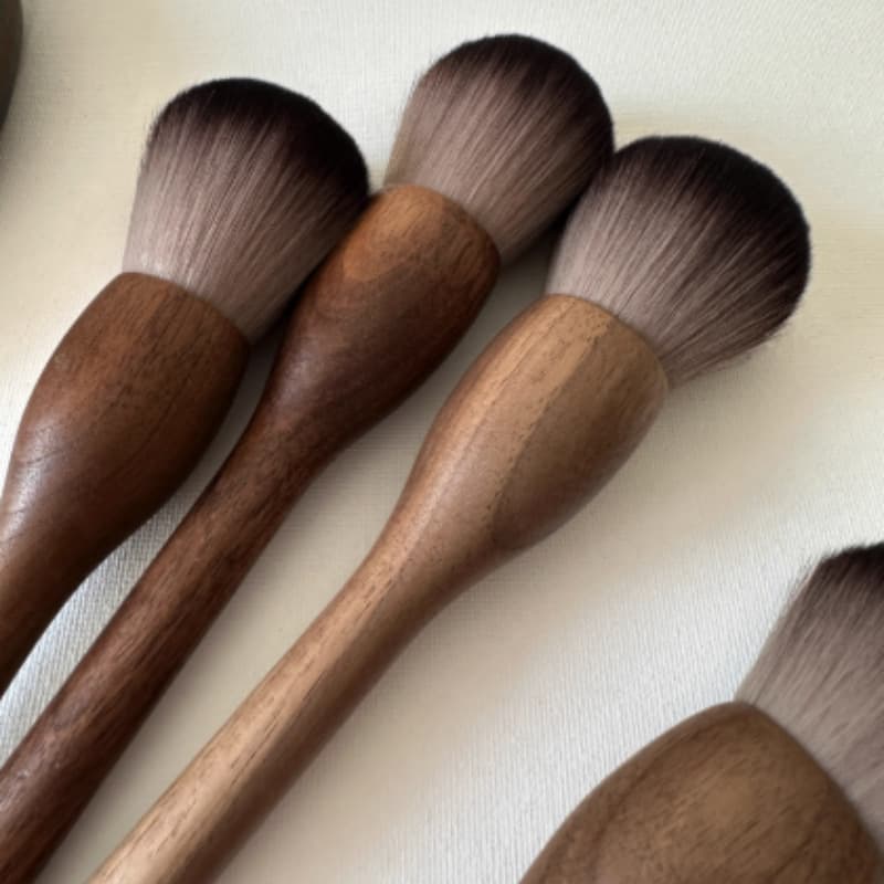 Nail Dust Brush Walnut Series Fiber Hair Loose Powder Brush Setting Powder Brush Foundation Brush Blush Brush Contour Brush