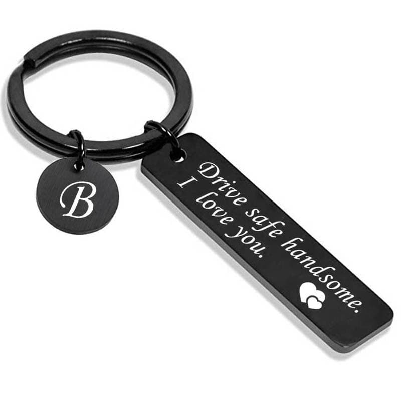 Hot Selling Father's Day Valentine's Gift Stainless Steel Drive Safe Keychain 26 Letter Keys