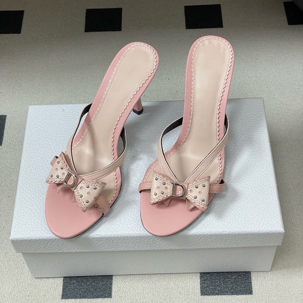 2026 Summer New Pink Sandals Women Thin Heel French Stunning Sexy Round Toe High Heels Butterfly Bow Slide Sandals