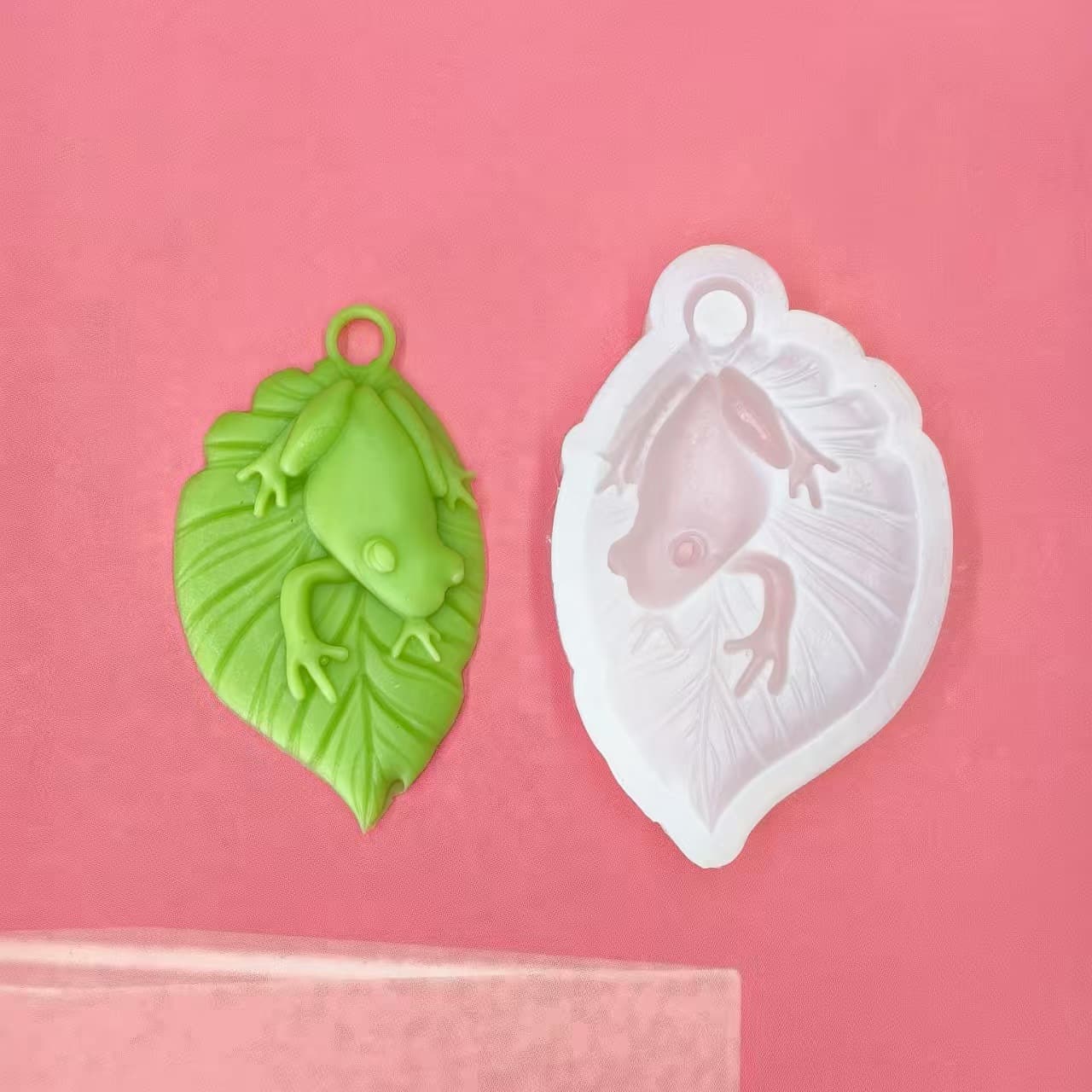Butterfly Leaf Frog Turtle Flying Bird Peach Blossom Pendant Candle Aromatherapy Plaster Soap Family Candle Decoration Silicone Mold
