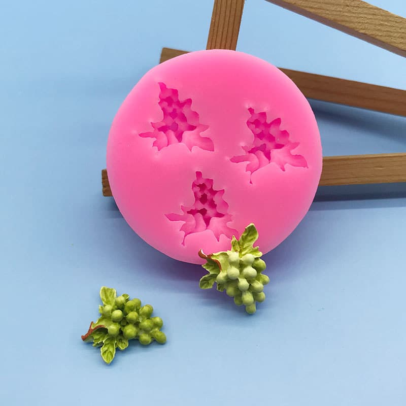 Fruit with Leaves Grape Silicone Mold for Chocolate Cake Baking Decoration DIY Scented Candle Mold
