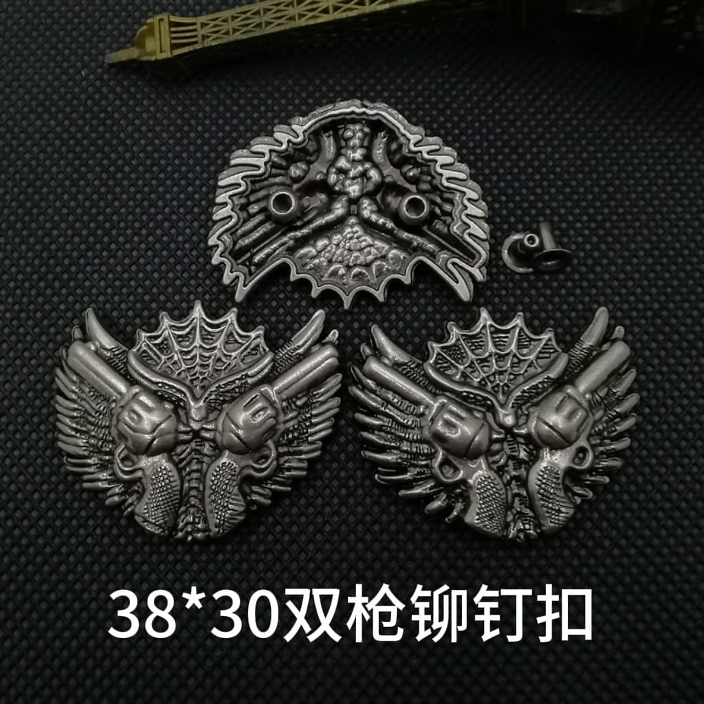 Factory Wholesale Vintage DIY Accessories Luggage Clothing Hardware Zinc Alloy Punk Personality Double Gun Decorative Rivet Button