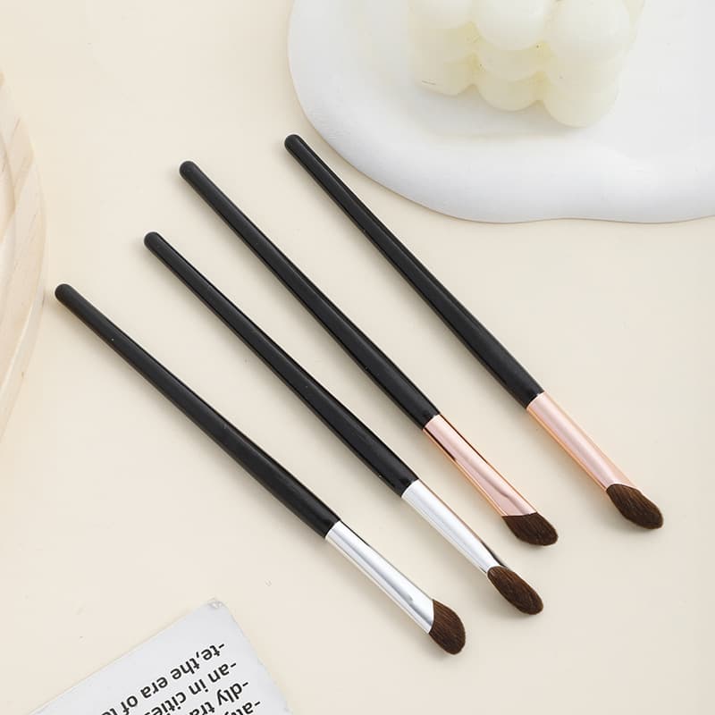 Nose Shadow Brush Cangzhou Sickle-Shaped Pony Hair Contouring Brush for Nasal Bridge and Wing, Animal Hair Brush, Contouring Brush, Soft Bristles