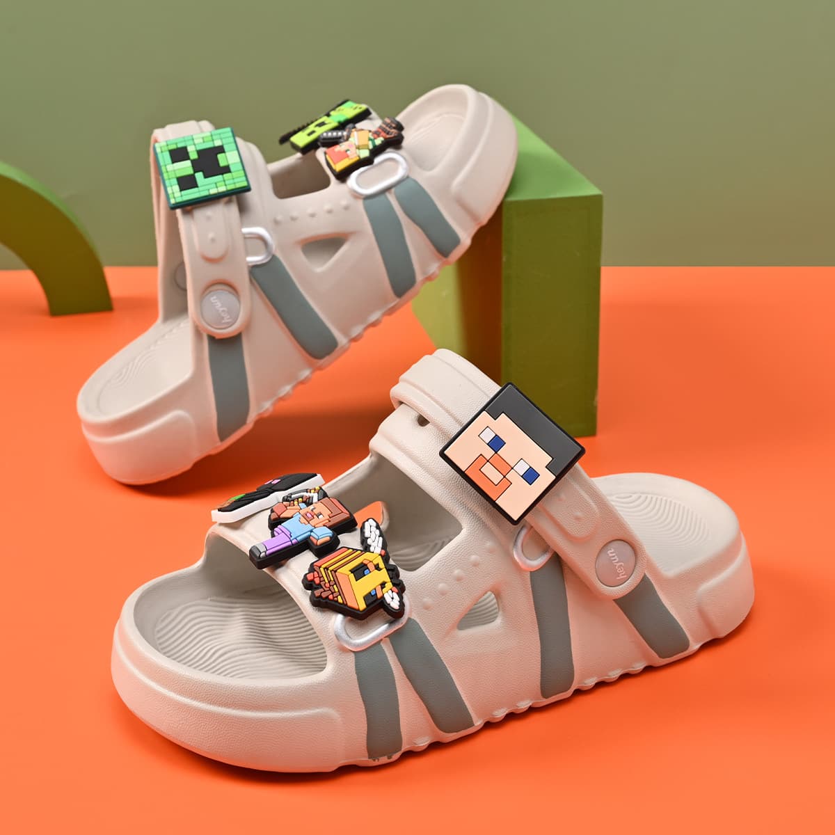 My World Children's Sandals Women's Slippers 2026 Summer New Non-slip Soft Sole Beach Sandals Women's Slippers