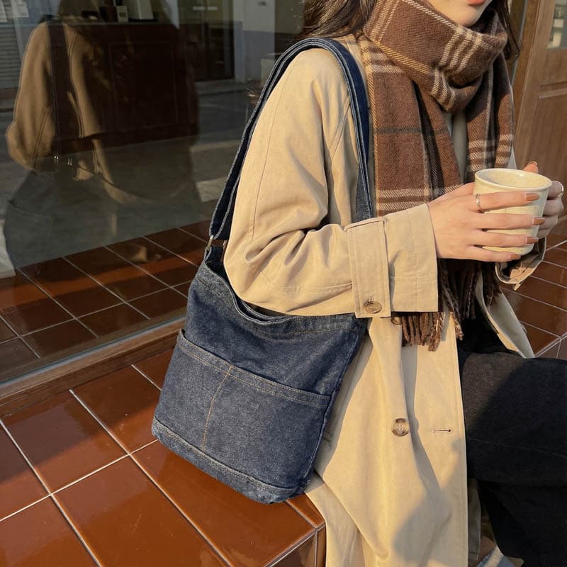 Korean version of simple retro solid color casual denim bag for women 2025 new fashion trendy mobile phone bag single shoulder crossbody bag