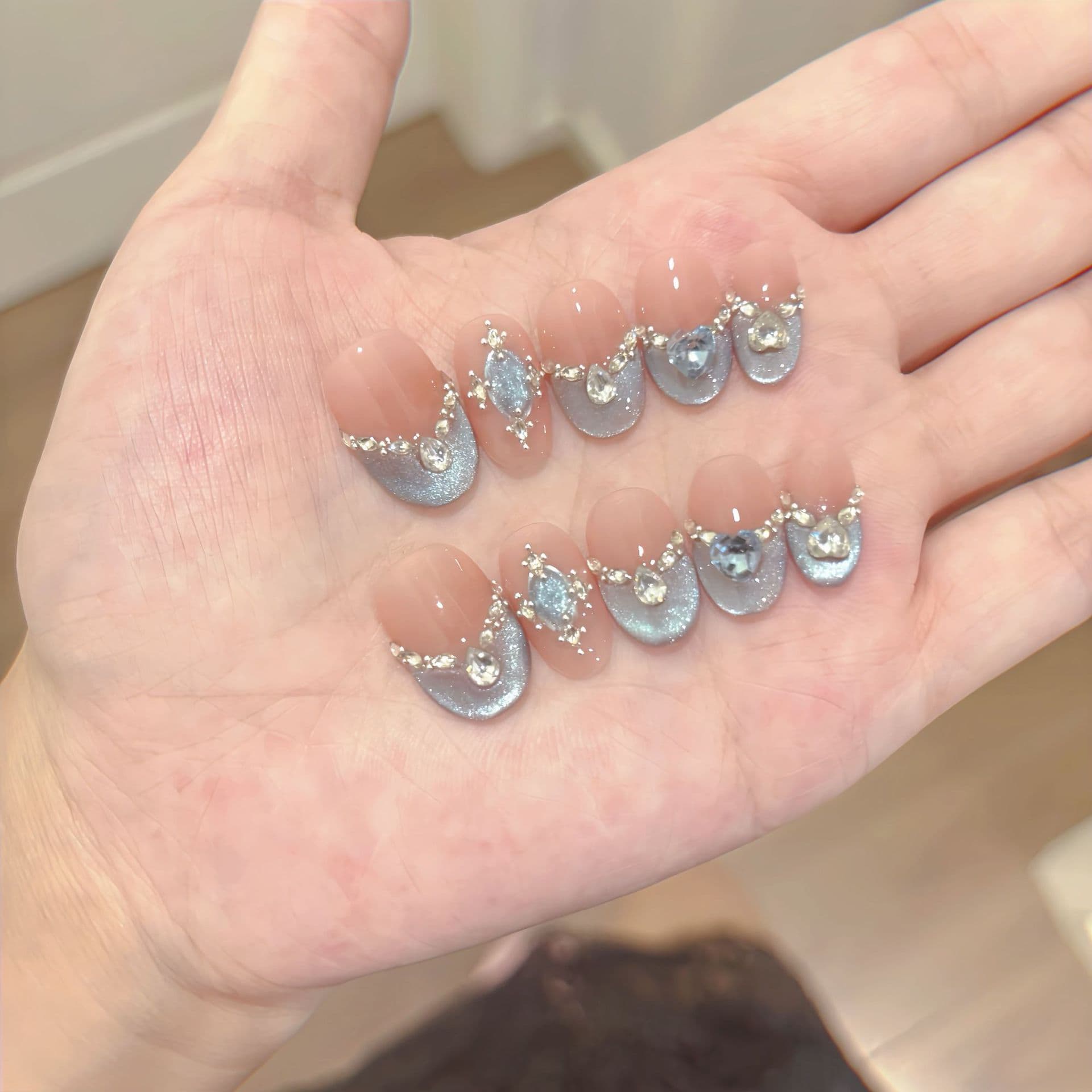 Sparkling Snow Island Blue Moon French-Style High-End Wearable Nail Tips, Cat-Eye Ice-Transparent Pure Handmade Blue Nails