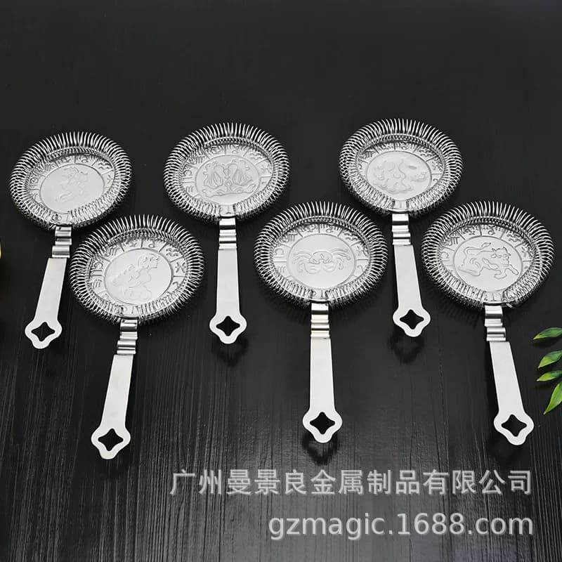 Stainless steel 304 filter, long handle round head ice strainer, cocktail shaker ice separator, creative Chinese zodiac foreign trade