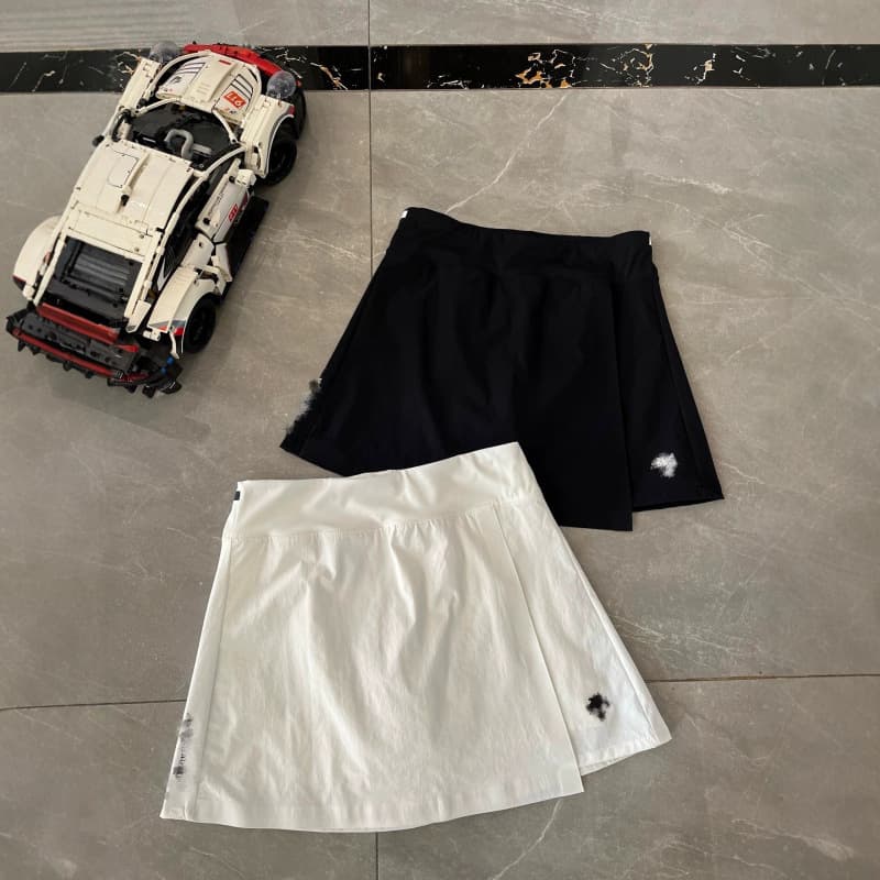 Dijia Women's Fashion Casual Solid Shorts Sports Skirt Elastic Waist Contrast Color Design