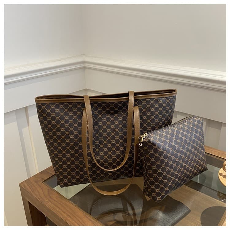 Cross-Border European and American Retro Bags for Women, Large-Capacity Shoulder Bags, New Style Handbags, Versatile Trendy Commuter Underarm Tote Bags