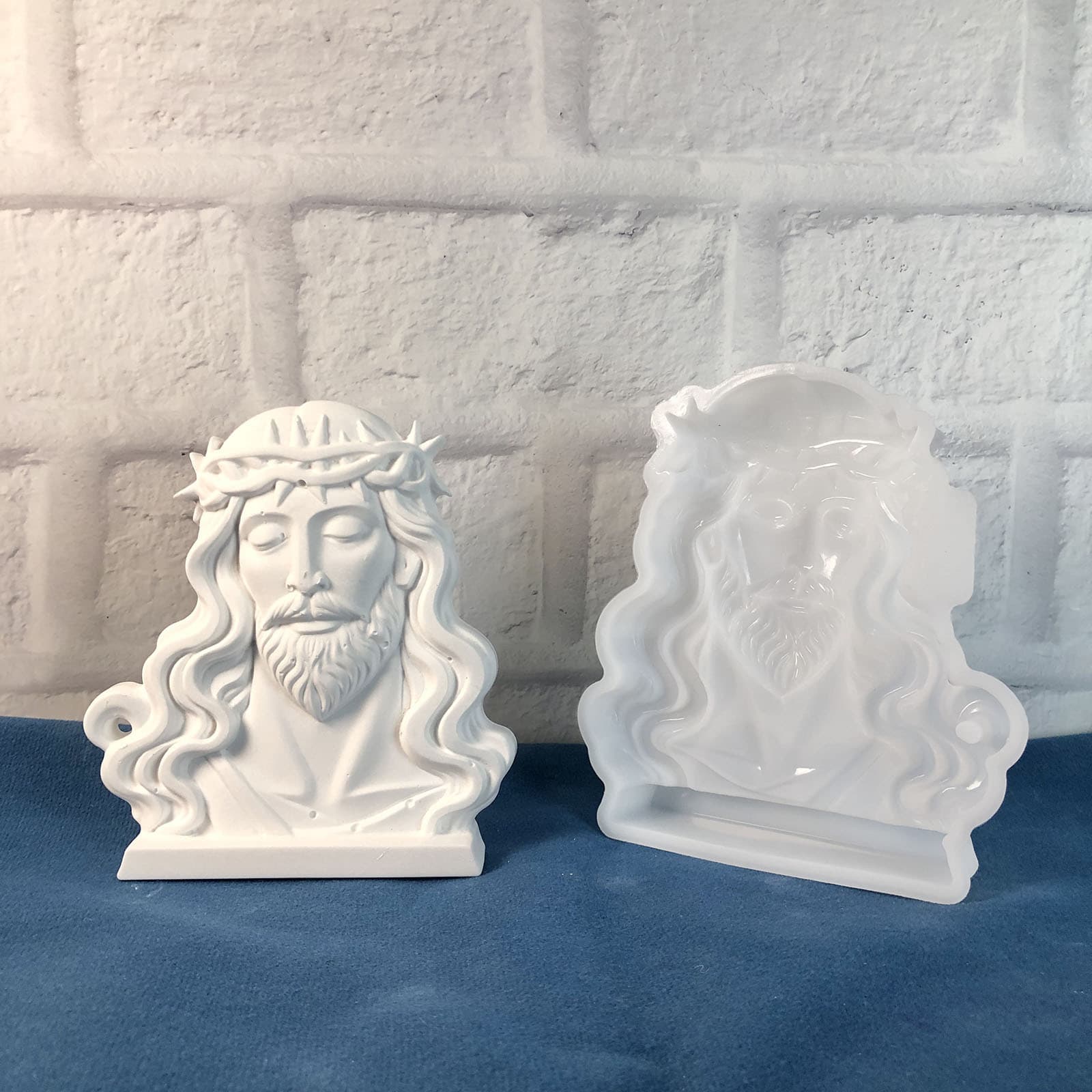 X1720 Closed Eye Wall Hanging Decorative Cement Plaster Mold DIY Silicone Mold