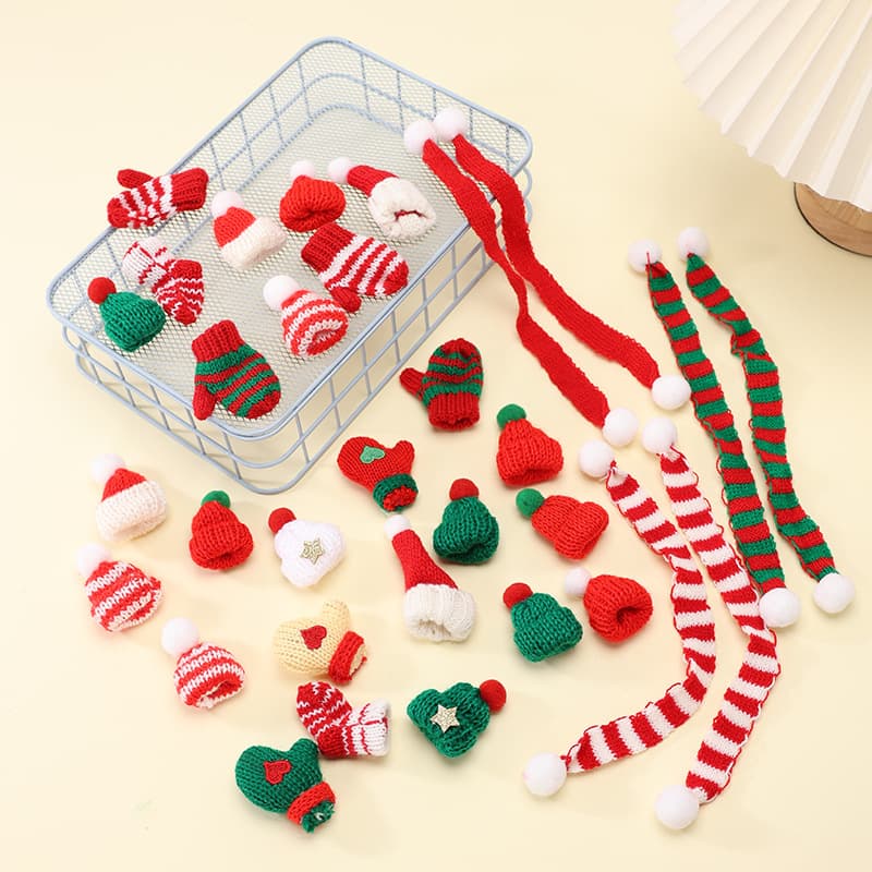 Handmade Christmas Tree Decoration Knitted Wool Accessories Finger Hat Scarf Bag DIY Craft Polyester Festive European American Style