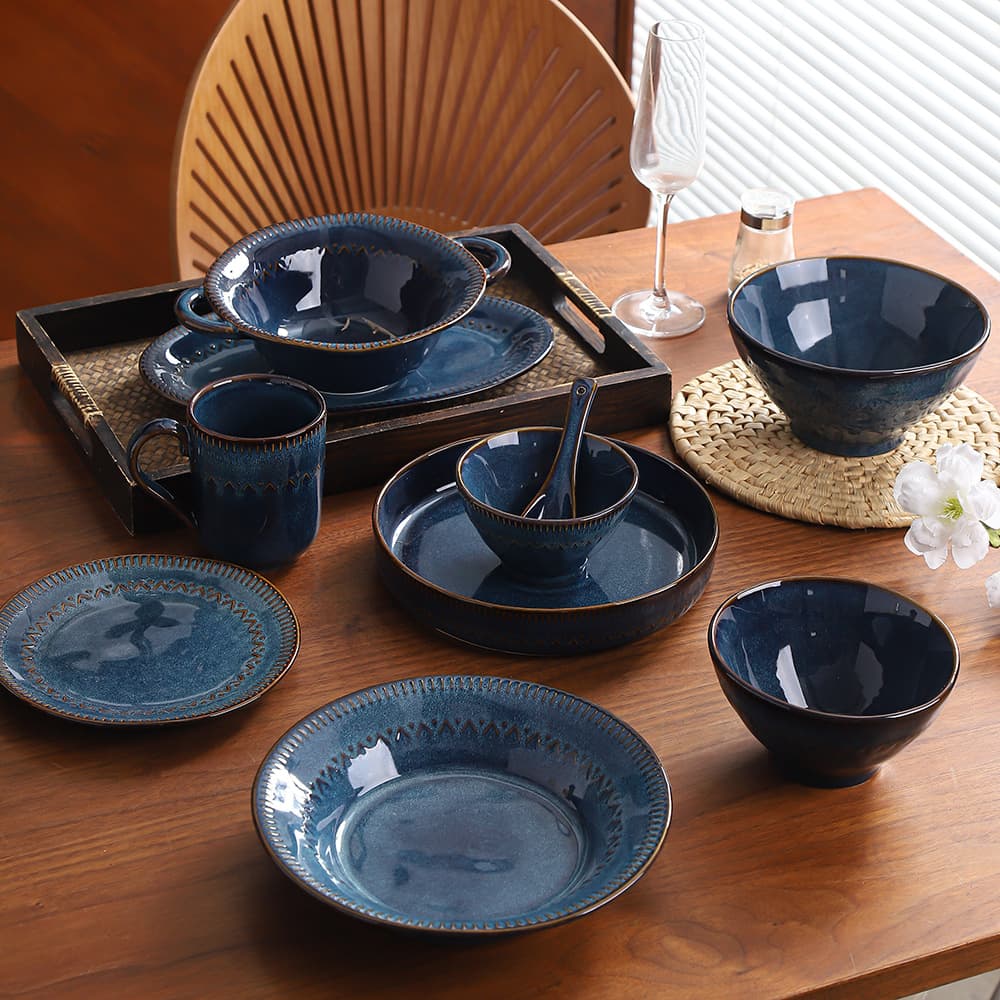 Factory wholesale kiln glaze tableware vintage embossed bowls plates dishes home ceramic dinner plate rice plate fish plate salad plate