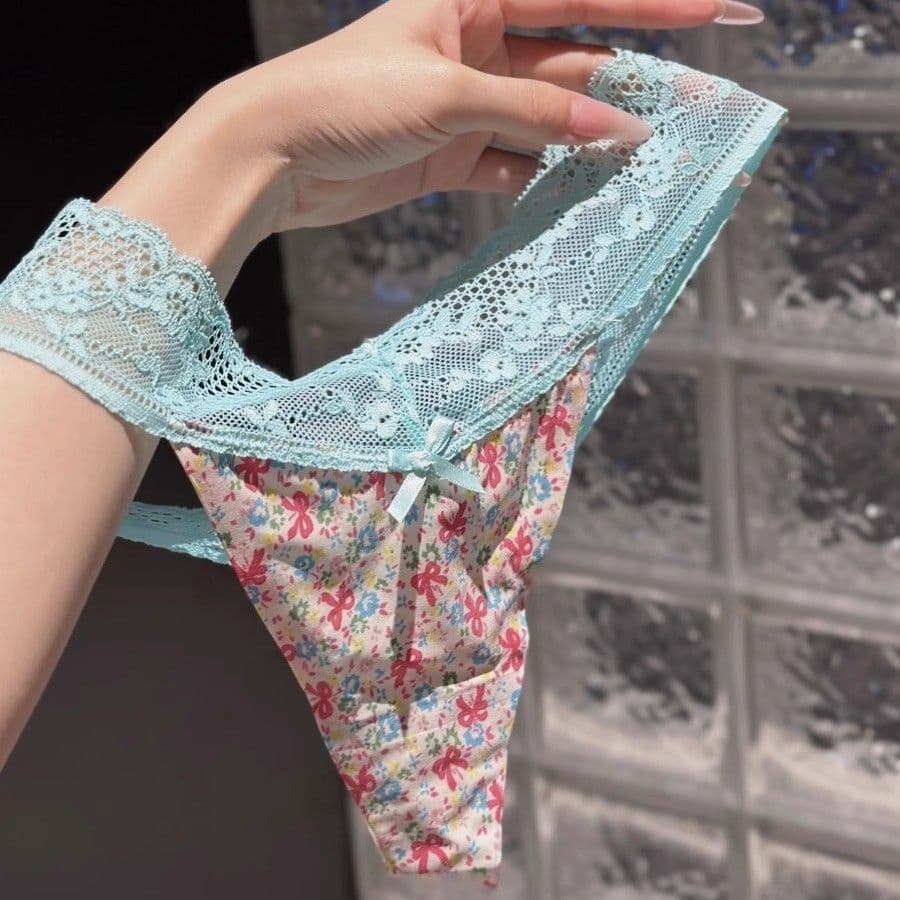 French Countryside Sexy Thong Lace Ice Silk Polka Dot Floral Seamless Pure Desire Hot Girl Lingerie Women's Panties