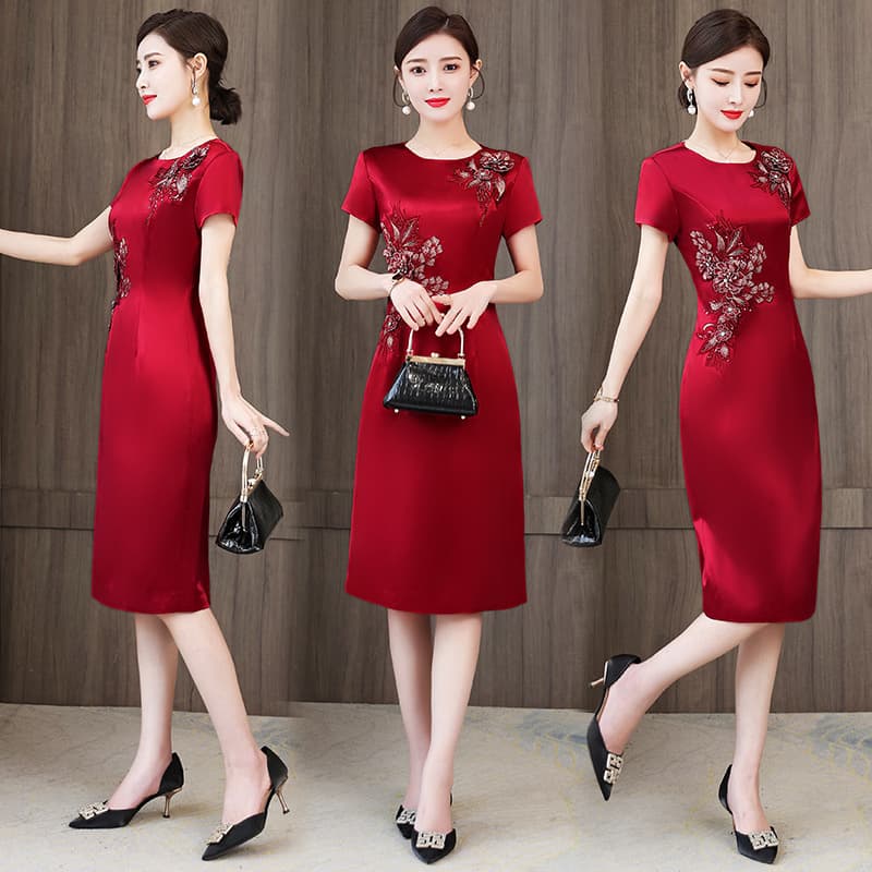 Mother of the Bride/Groom Modern Cheongsam Dress Acetate Satin Fashion Wedding Banquet New Style Qipao