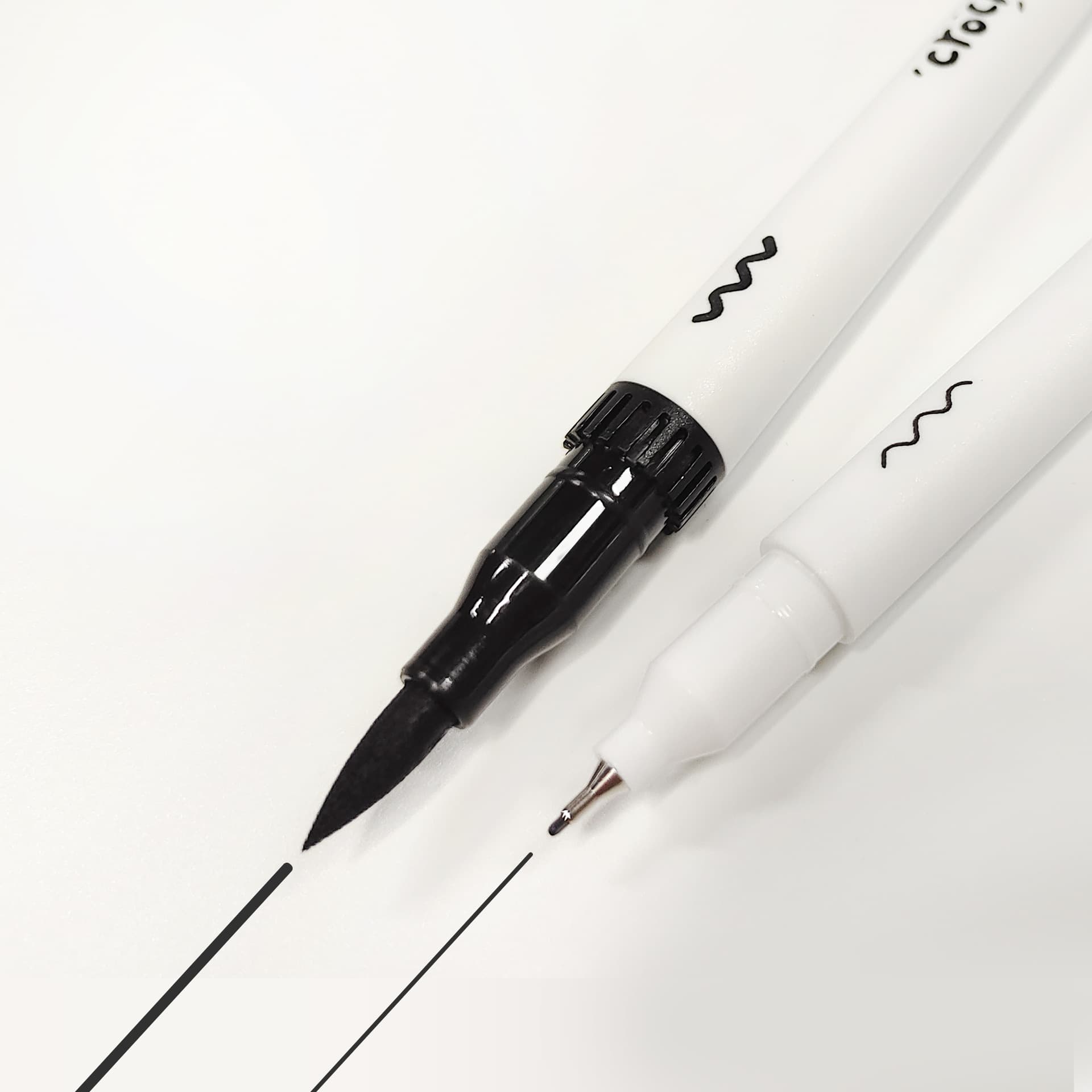 Dual-Head Brush Pen with Needle Tip, Black Washable Soft Tip Watercolor Pen, Drawing Soft Brush Pen Line Art Pen