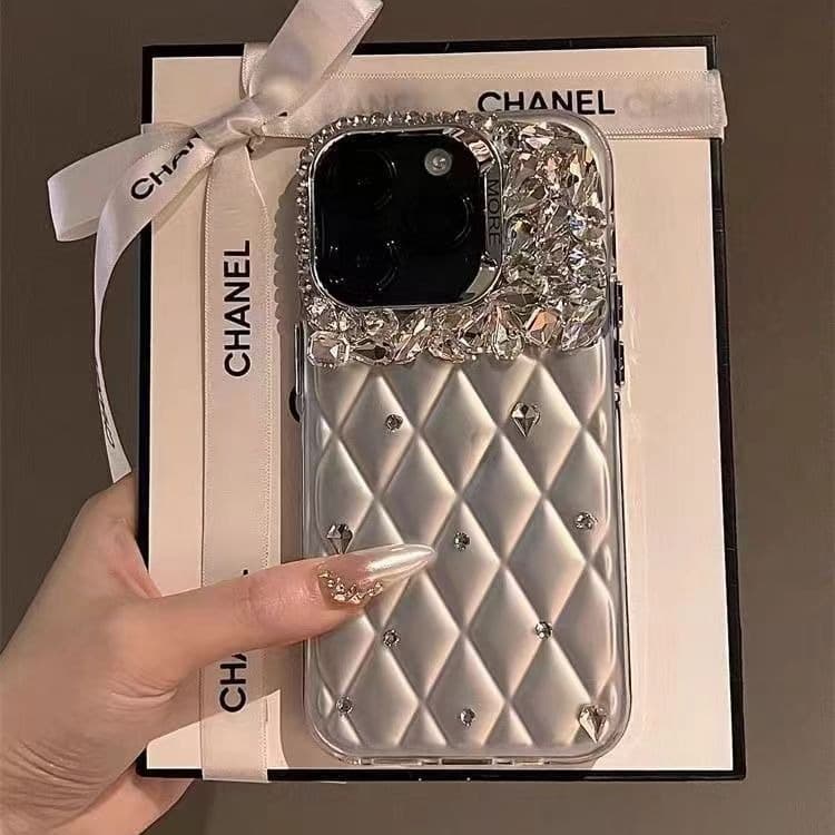Trendy Diamond Quilted Luxury Chanel-Style Phone Case for iPhone 16 Pro Max 15 Pro Max 14 13 12 11