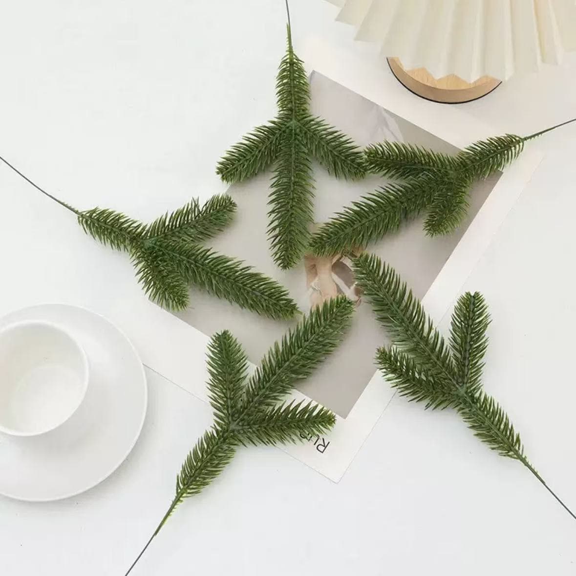 Cross-border Hot-selling Christmas Artificial 3D Three-pronged Pine Needles Christmas Decoration Accessories in Light Green and Dark Green