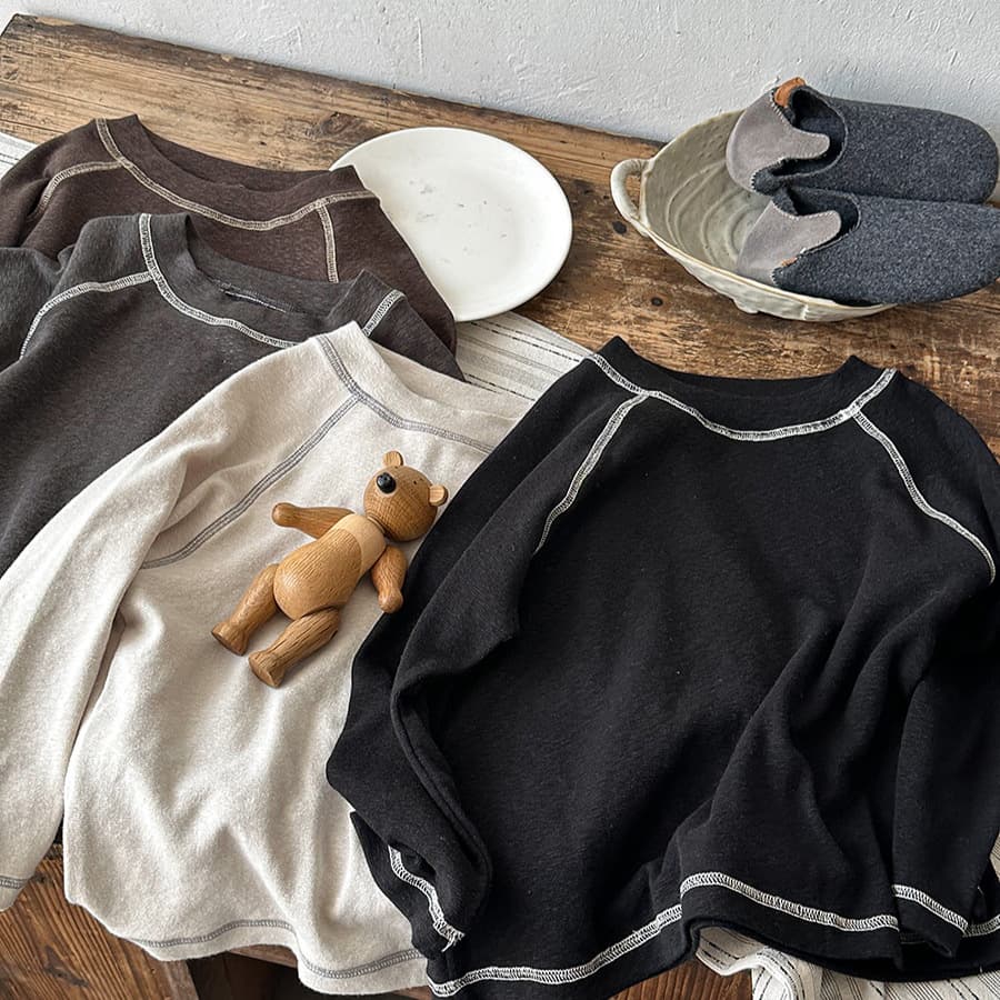 Jiaye Kids 2026 New Autumn Winter Children's Cashmere Crewneck Base Layer Top Boys Girls Simple Stylish Contrast Stitch T-Shirt
