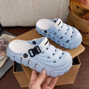 Women's Cloud-Like Crocs Outdoor Toe-Cover Slippers Thick Sole Non-Slip Beach Sandals Couple Casual Slippers Drop Shipping