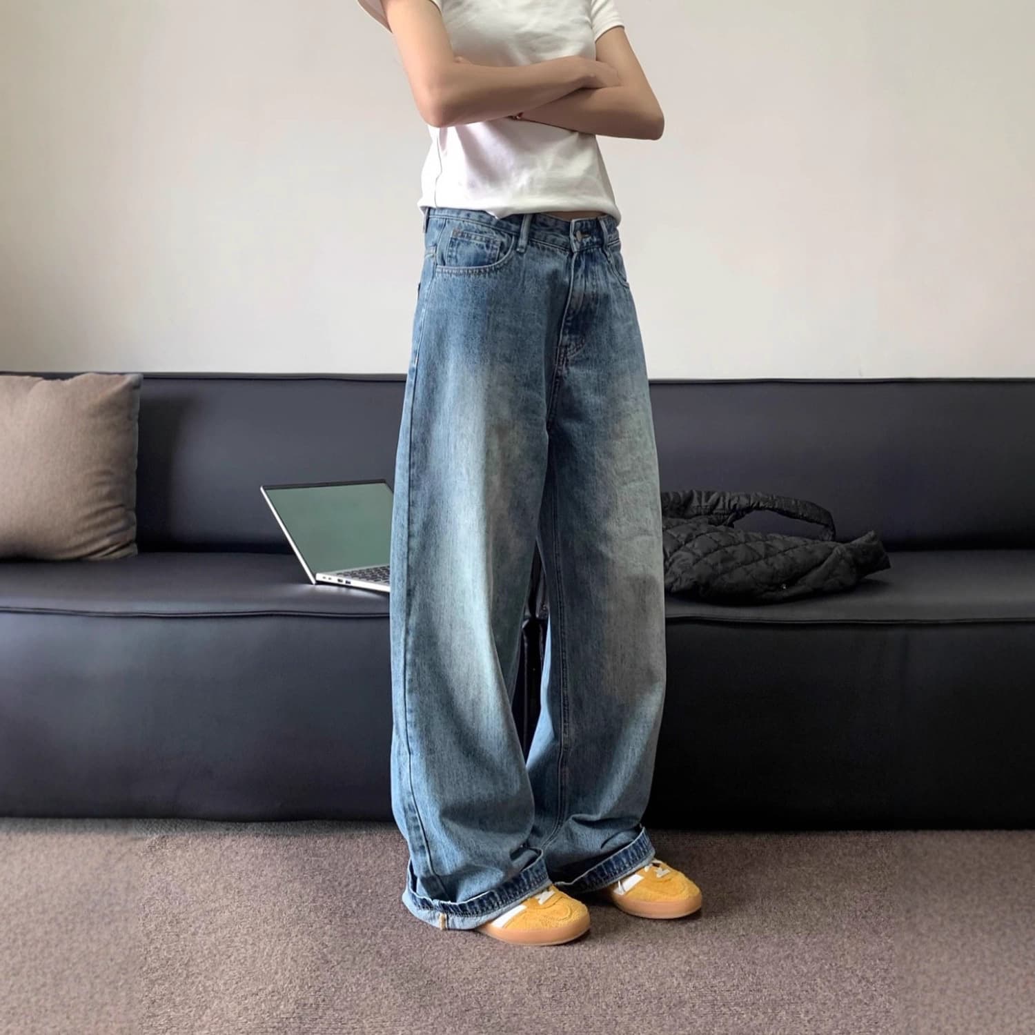 American Vintage Washed Clean Fit Blue Straight Leg Jeans for Men and Women, Trendy Distressed Loose Wide Leg Casual Pants