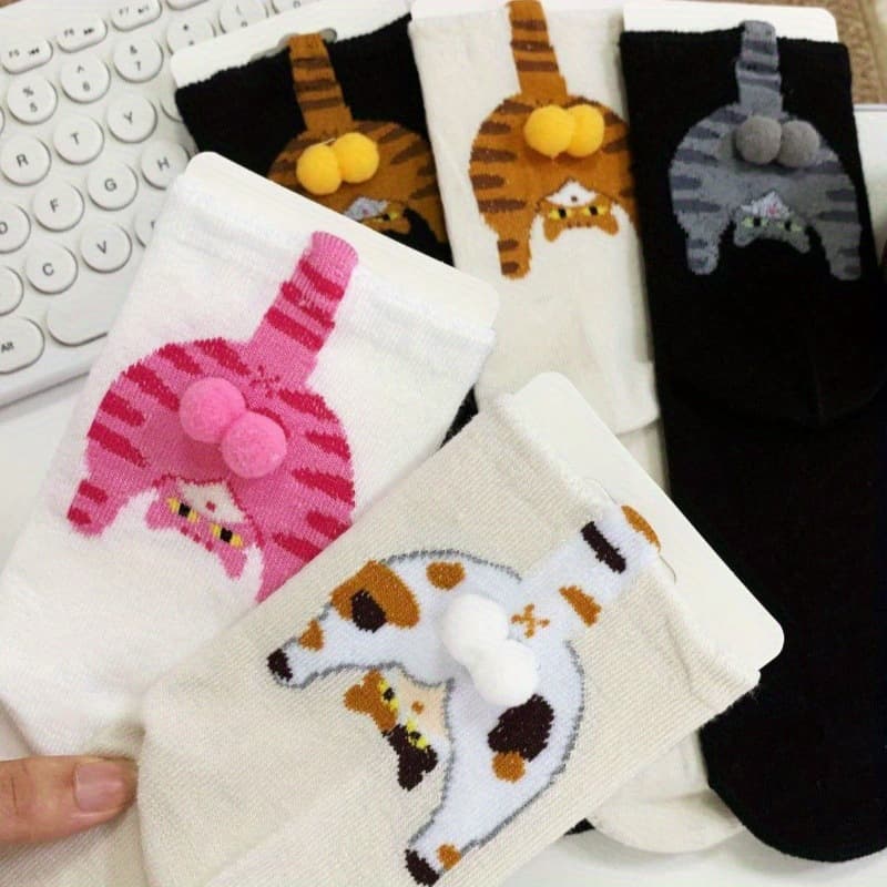 In-stock cat-themed egg socks, 2025 new style, all-season mid-calf socks, cute and funny long socks, cartoon couple socks.