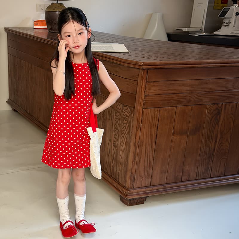 Elmo Beibei Girls' Back Hollow Princess Dress Vitality Retro Pictorial Color Red Polka Dot Tank Top