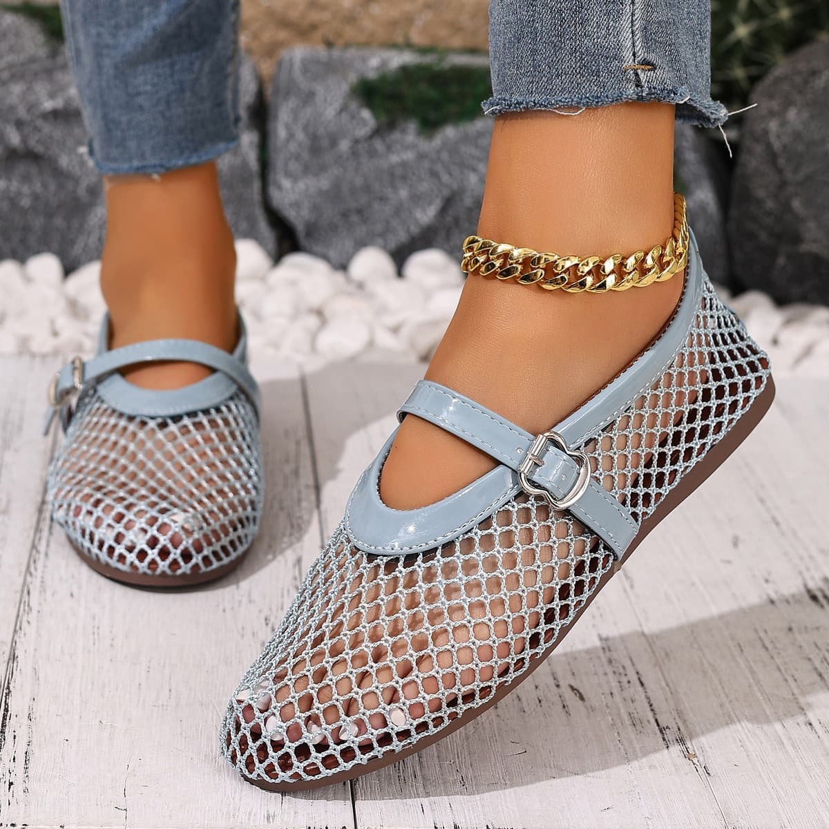 Export Large Size Soft Breathable Mesh Flat Shoes Women New Flat Hollow Mesh Shoes Mary Jane Flat Sandals Women