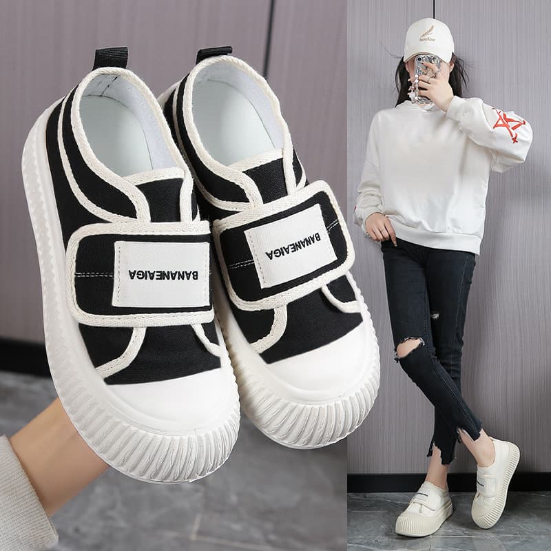 Cute canvas shoes, 2024 spring and autumn new style, thick sole, versatile sports casual biscuit shoes, popular big head ugly cute Jinjin style