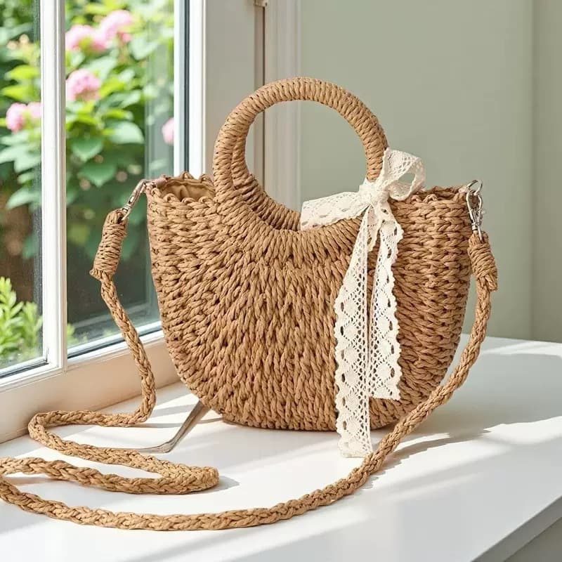 Small round bucket cross-body woven bag, seaside portable semi-circular straw bag, versatile commuting yuan bucket shoulder tote bag
