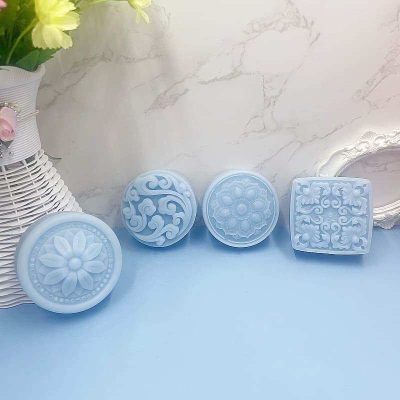 Ins Round Retro Carved Shape Silicone Mold DIY Single Hole Square Crystal Glue Handmade Essential Oil Soap Mold